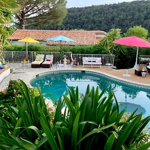 https://suite-romantique-et-chambre-baroque-a-st-paul-de-vence.fr-provencehotel.com